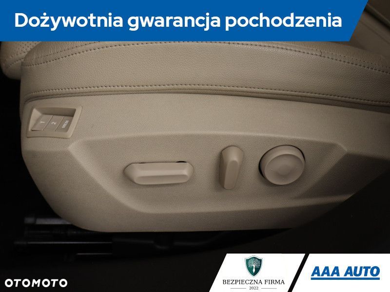 Opel Insignia - 20