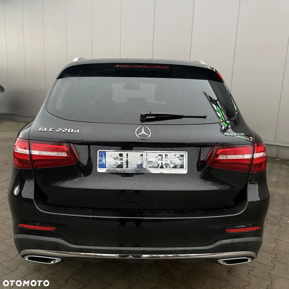 Mercedes-Benz GLC - 7