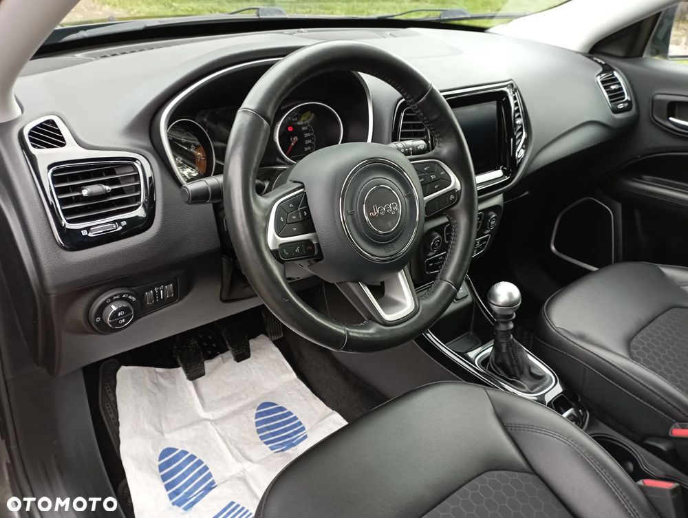 Jeep Compass - 20