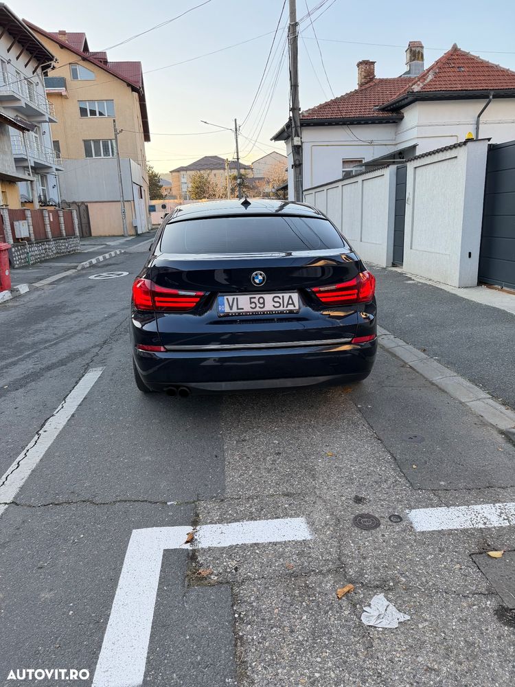 BMW Seria 5 530d xDrive - 5