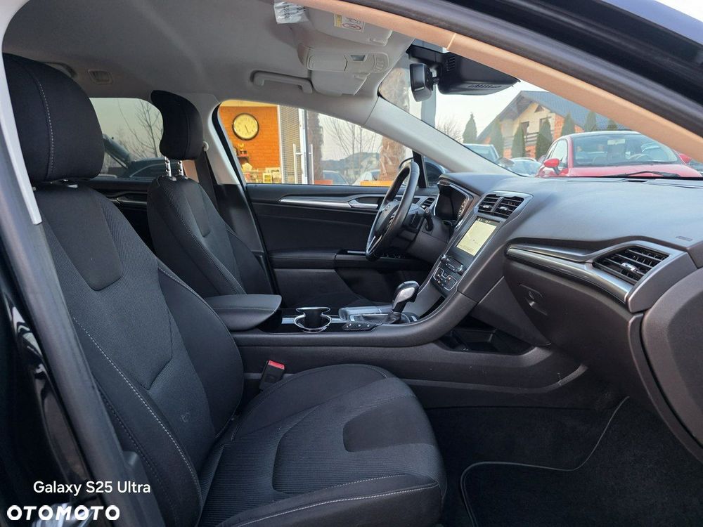 Ford Mondeo - 29