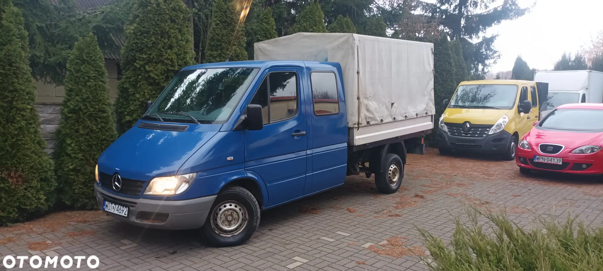 Mercedes-Benz Sprinter - 13
