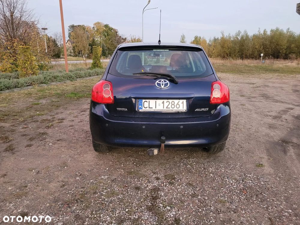 Toyota Auris - 7