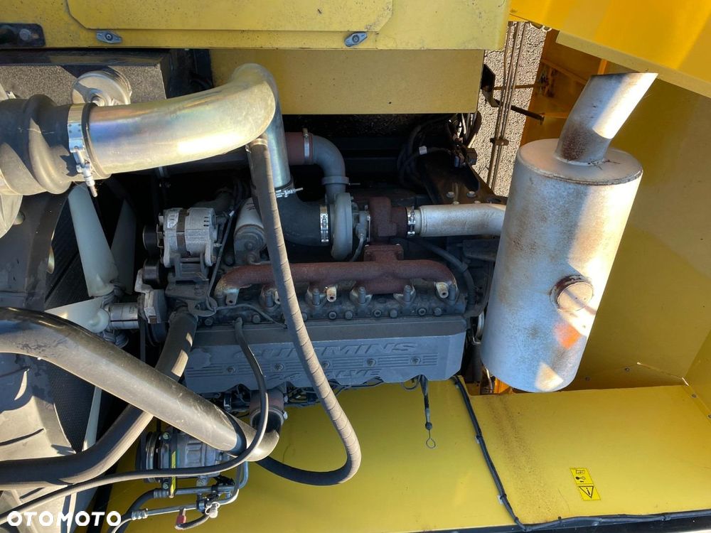 New Holland TC 5.30 - 28