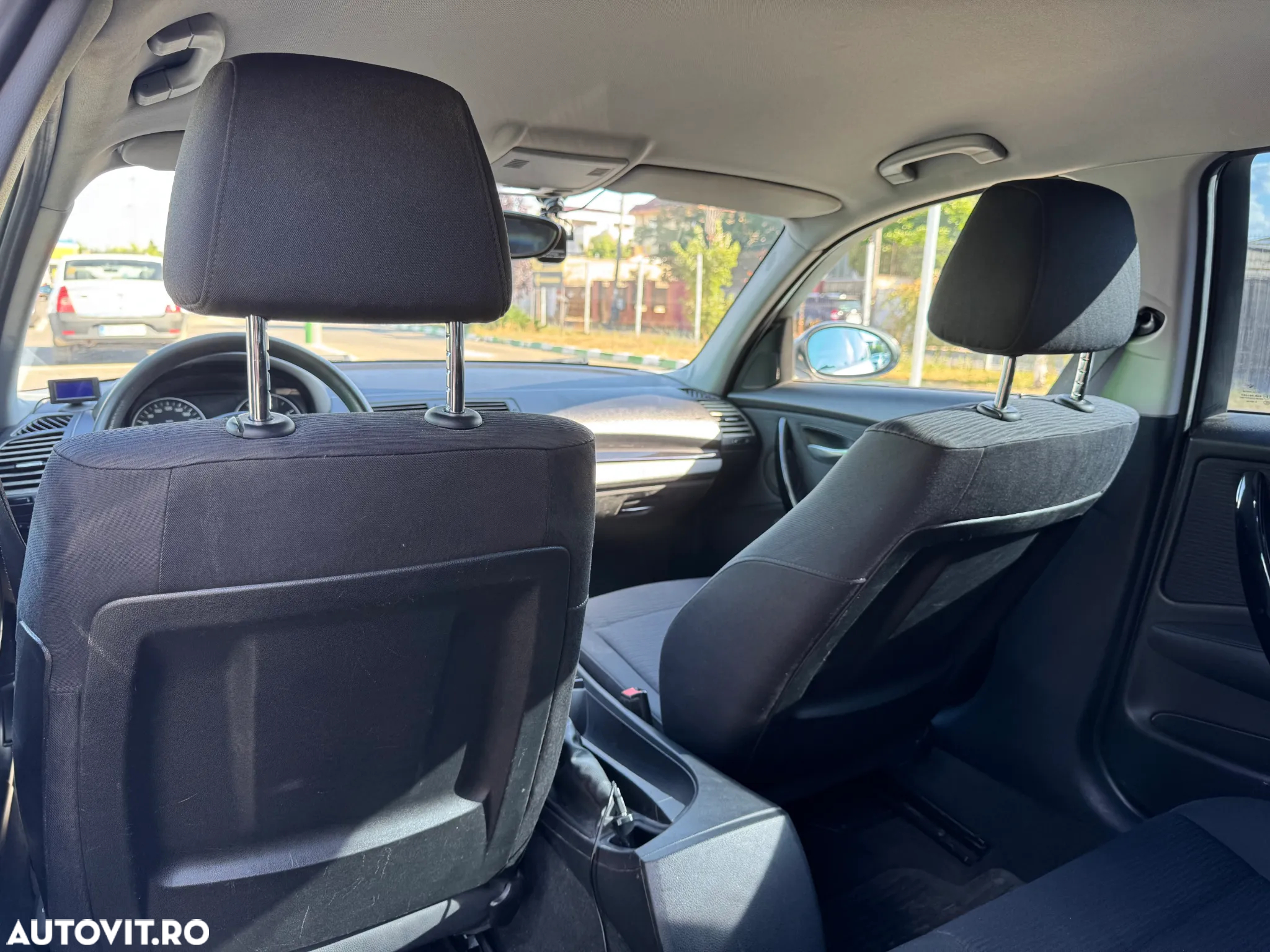 BMW Seria 1 - 18