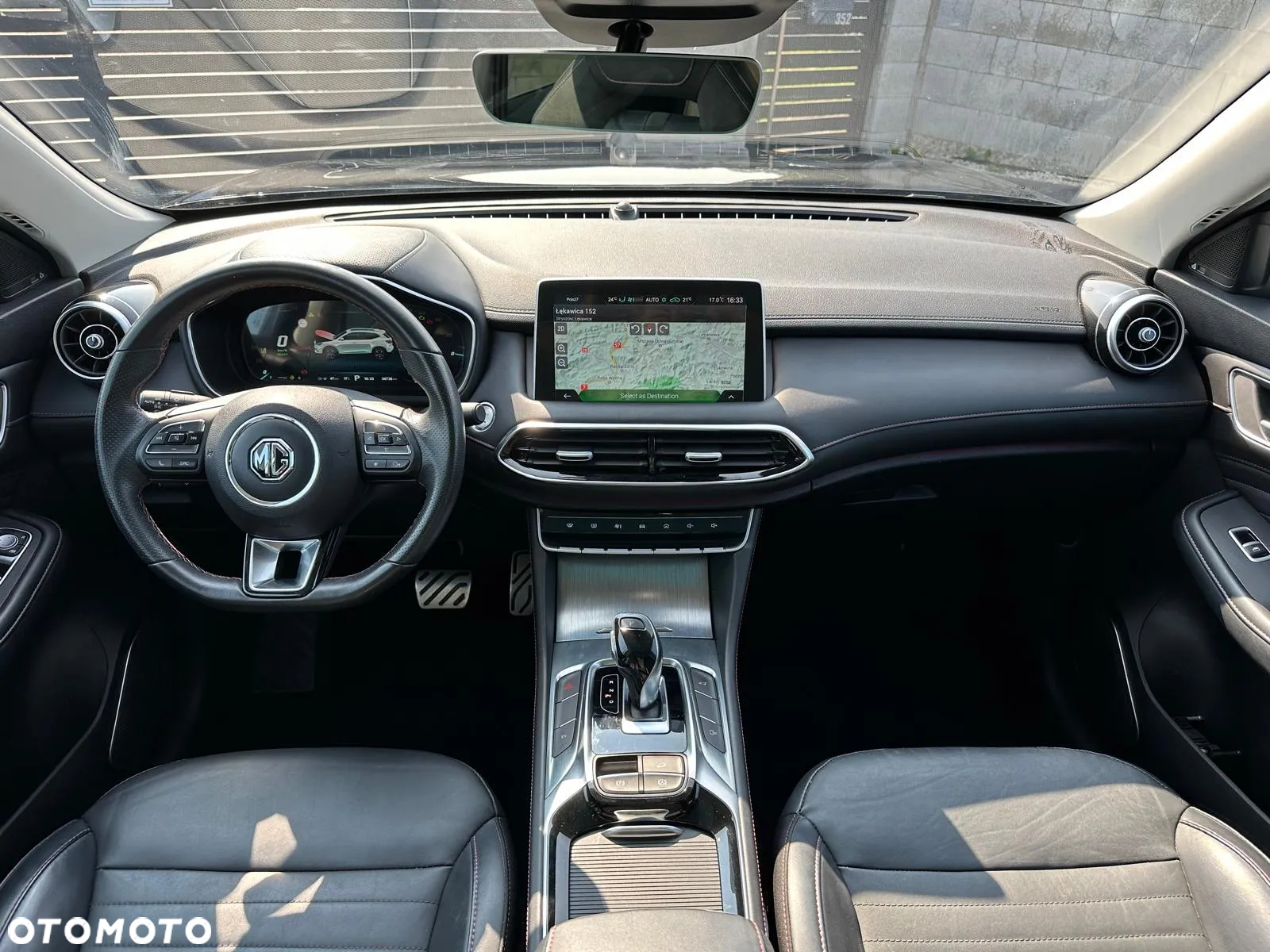 MG EHS 1.5T-GDI PHEV Luxury - 15
