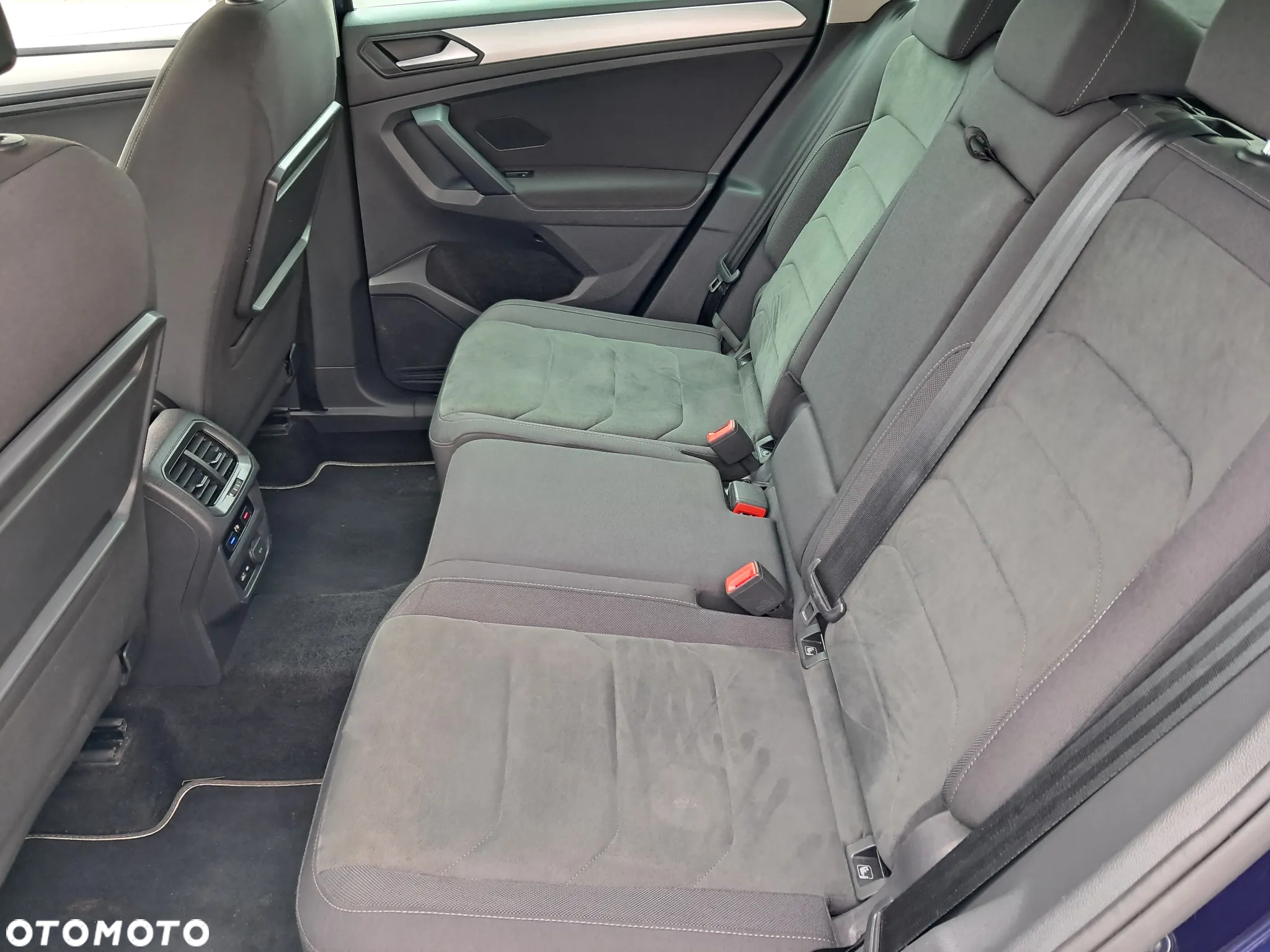 Volkswagen Tiguan 2.0 TSI 4Mot Comfortline DSG - 9