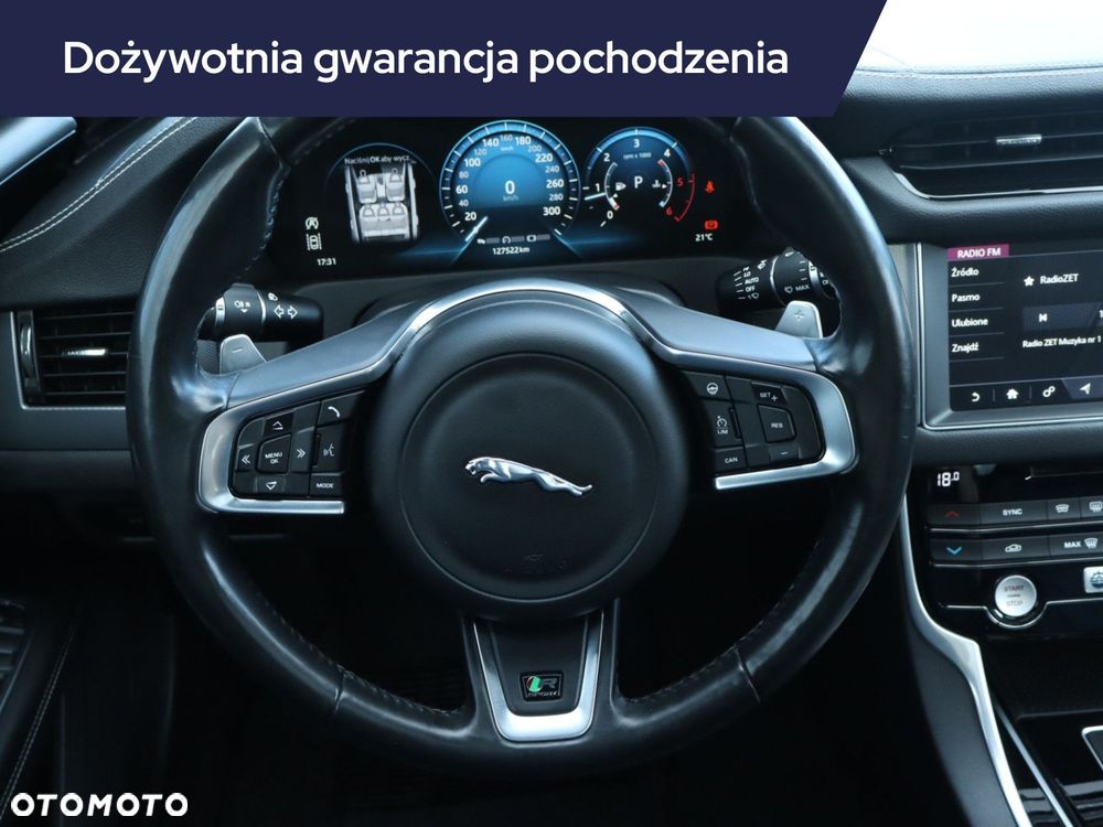 Jaguar XF - 21