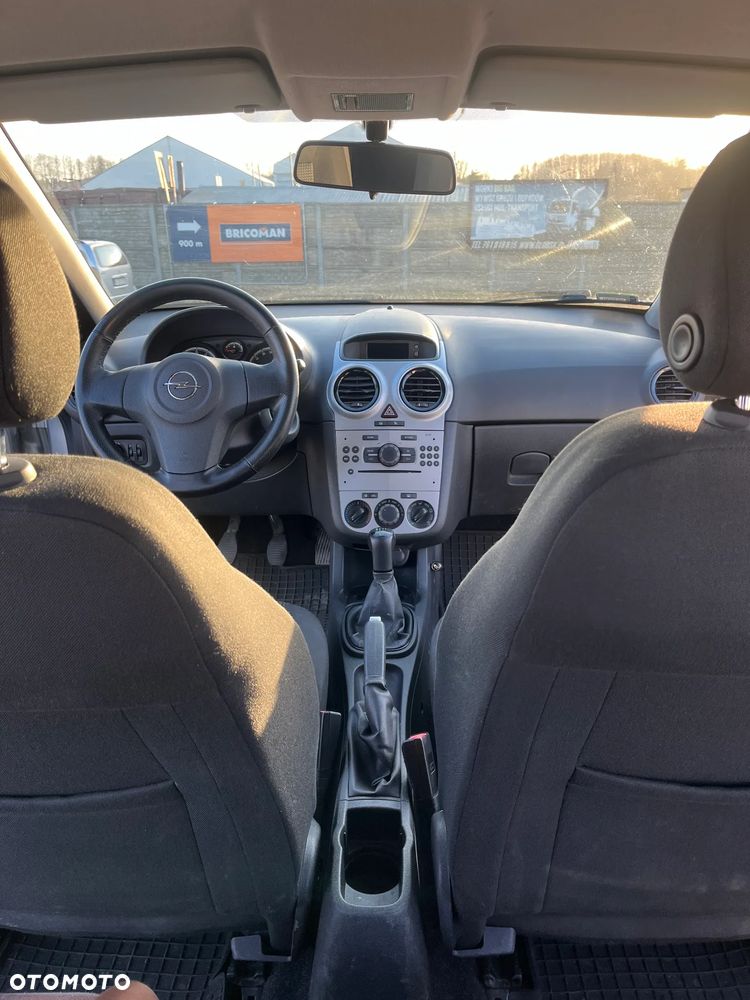 Opel Corsa 1.0 12V Essentia - 6
