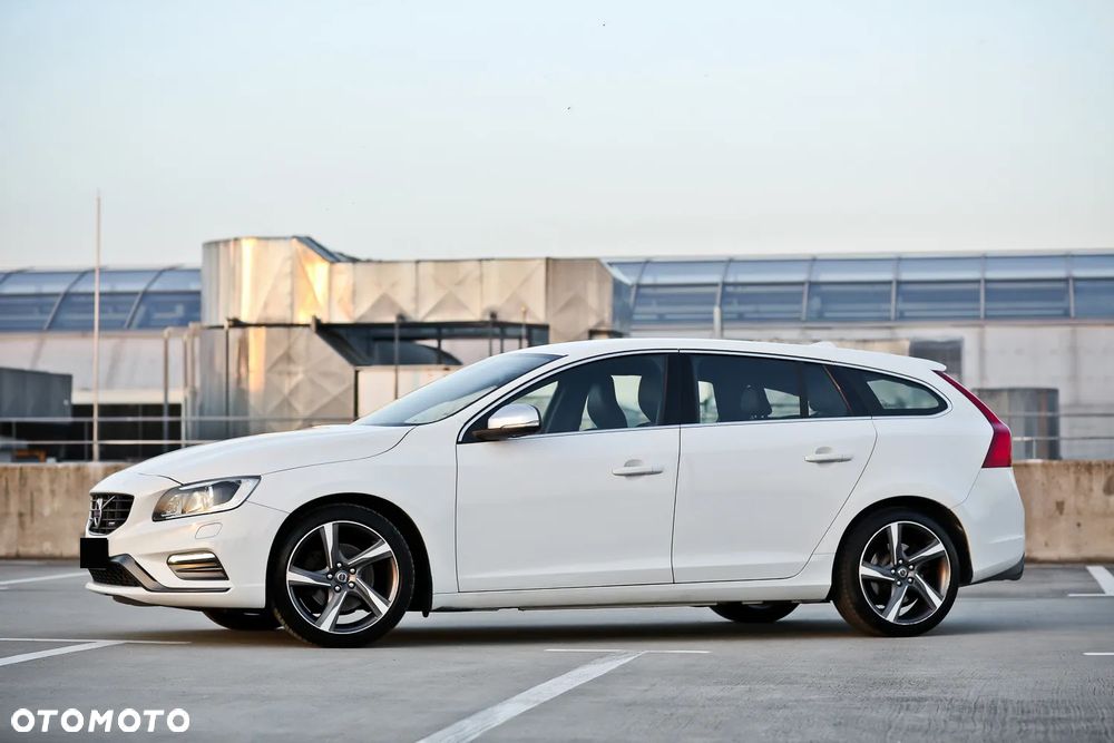 Volvo V60 D3 Geartronic RDesign - 10