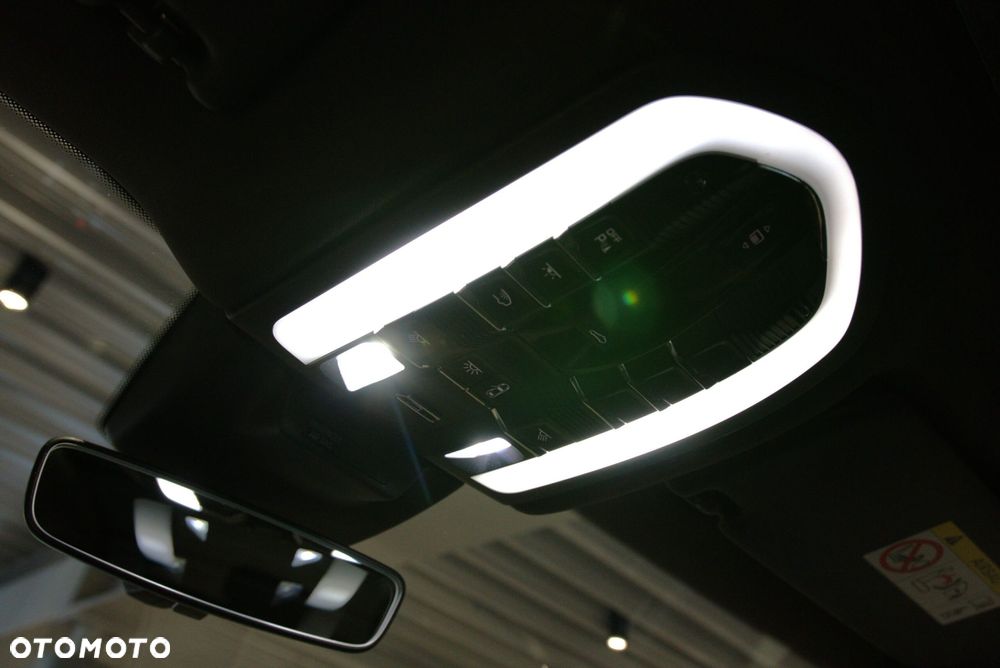 Porsche Macan Standard - 28