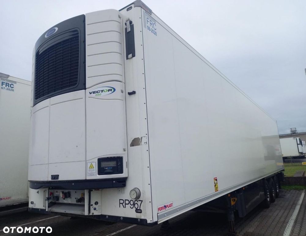Schmitz Cargobull SKO FP 45 Carrier Vector 1550 - 3