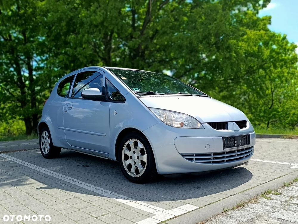 Mitsubishi Colt - 4