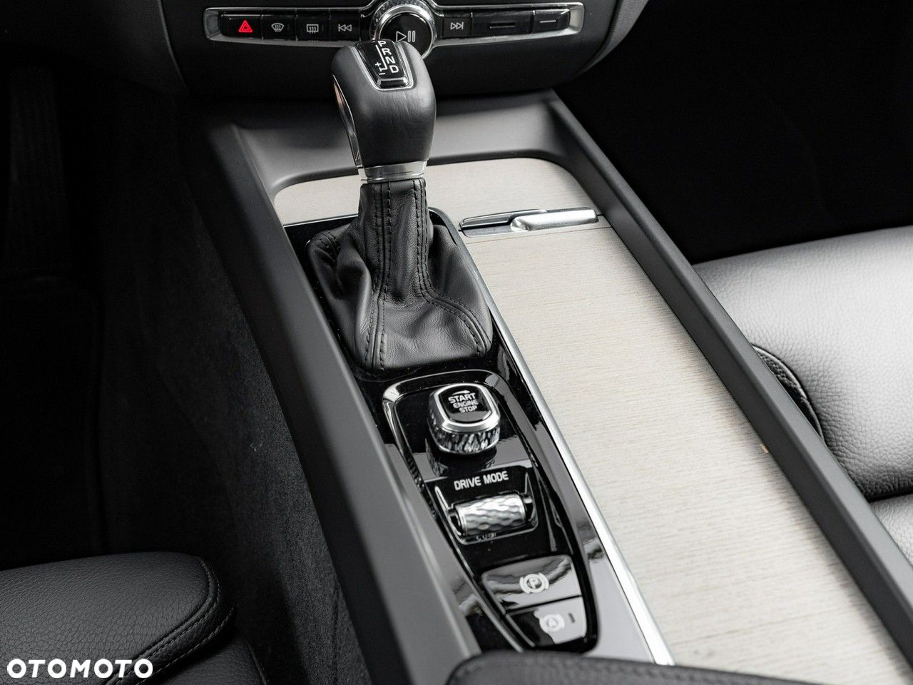 Volvo V60 D4 Inscription - 19