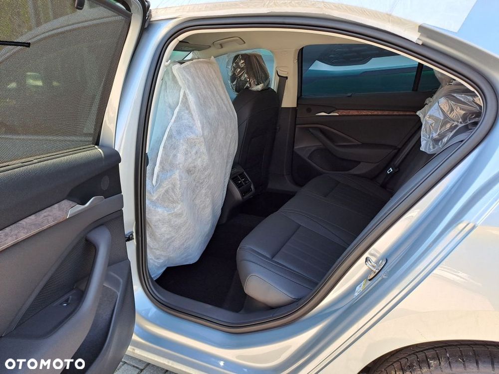 Skoda Superb 2.0 TDI SCR 4x4 L&K DSG - 7
