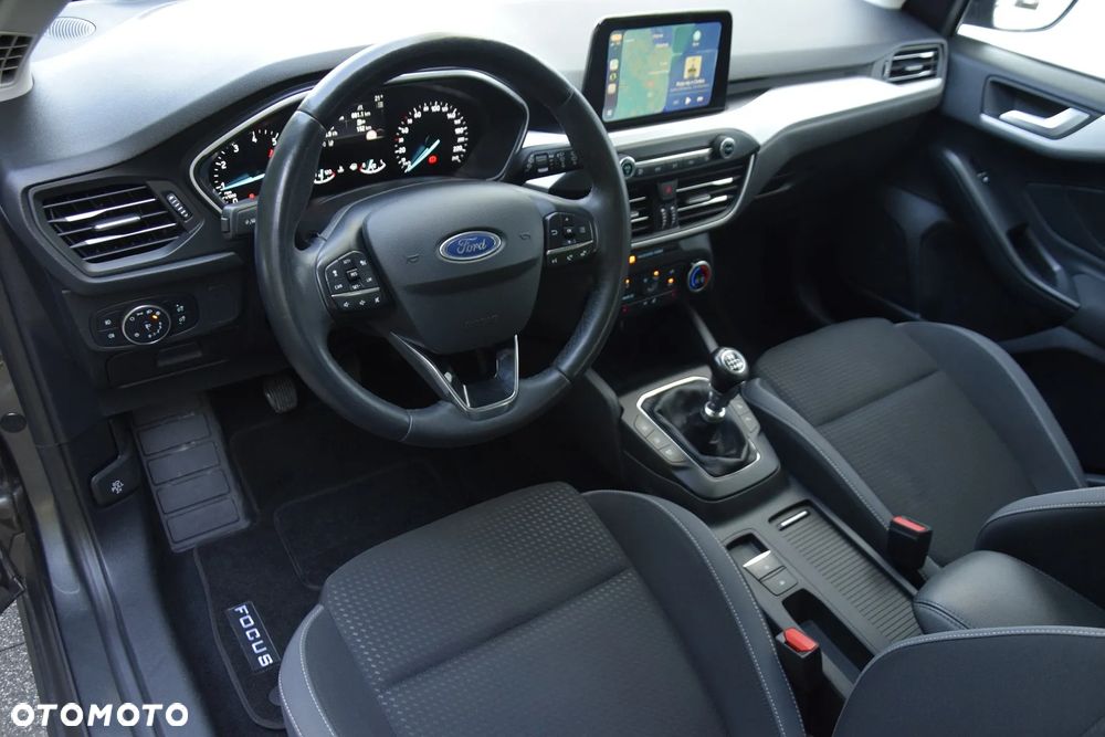 Ford Focus 1.0 EcoBoost STart-Stopp-System TITANIUM DESIGN - 22