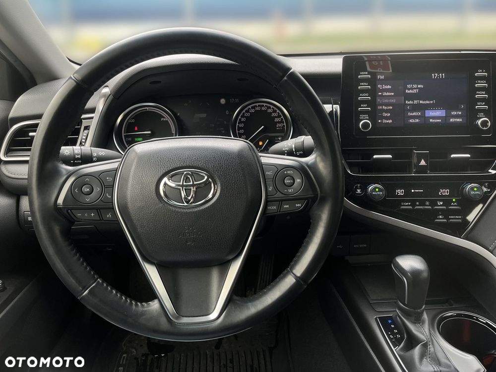Toyota Camry 2.5 Hybrid Comfort CVT - 16