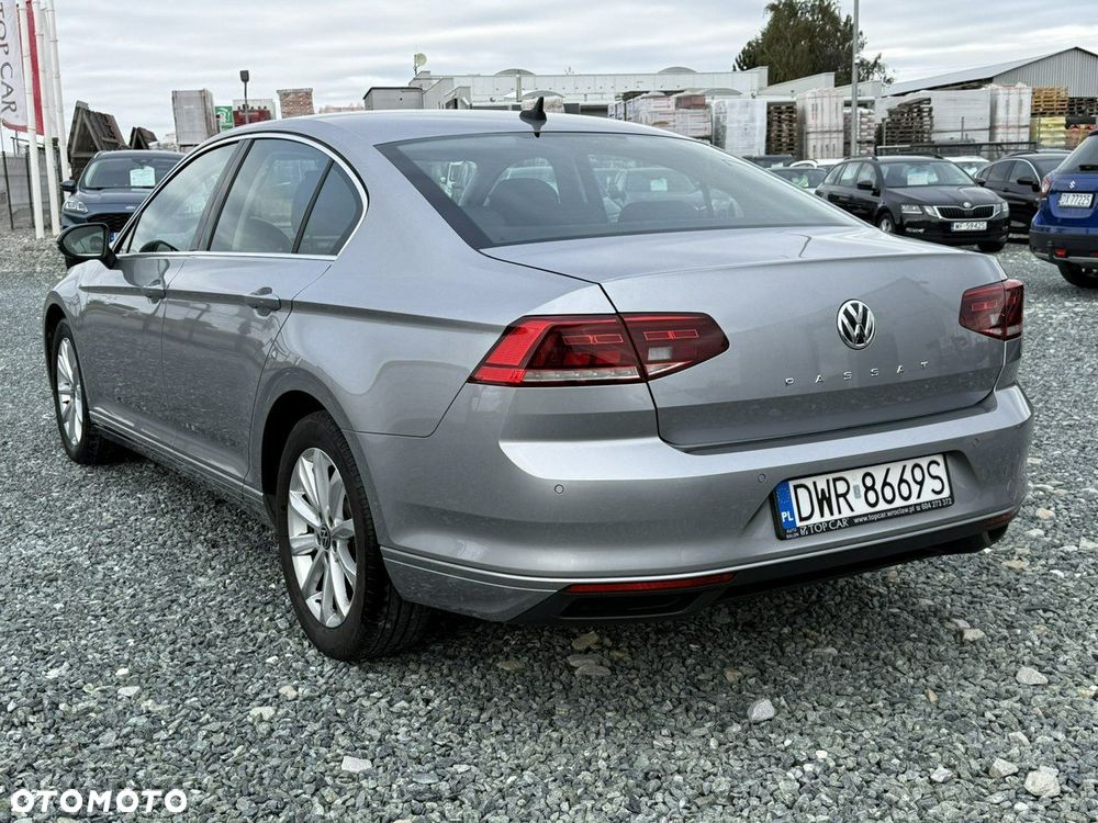 Volkswagen Passat 2.0 TDI EVO Business - 7