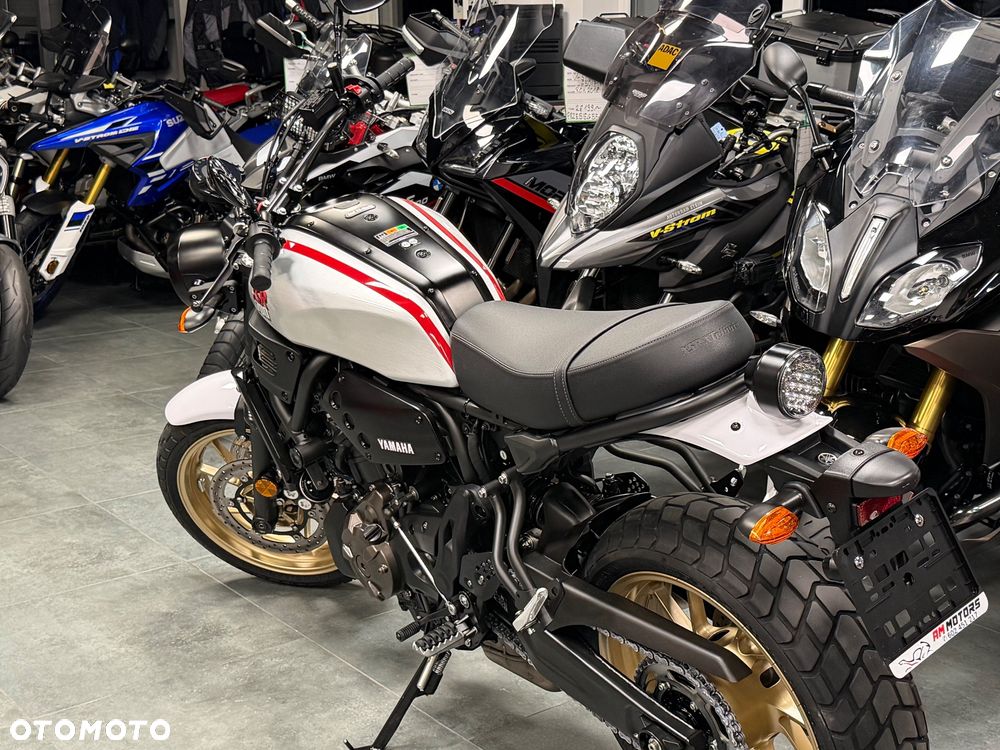 Yamaha XSR - 30