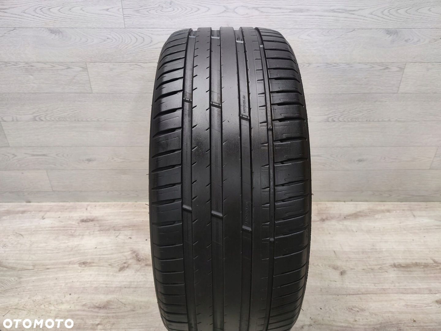 Opona letnia Michelin Pilot Sport EV GOE 255/45/20 105 W - 1