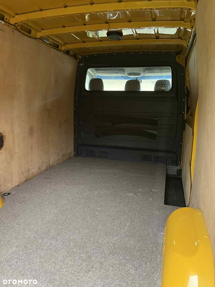 Volkswagen Crafter - 9