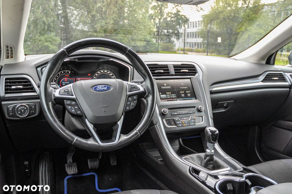 Ford Mondeo - 9