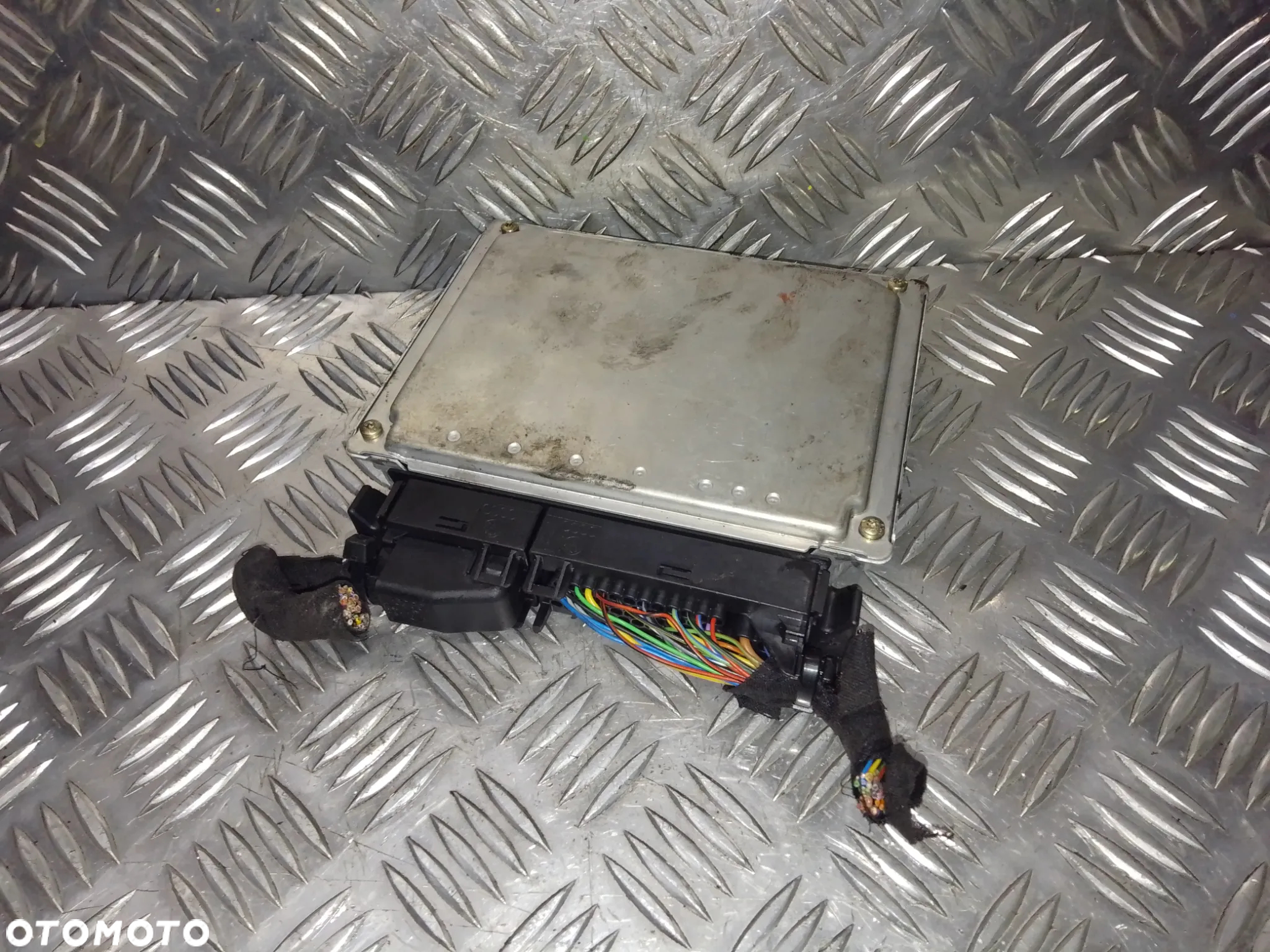 Sterownik silnika AUDI A4 B5 2.8 v6 4D0907551F - 3