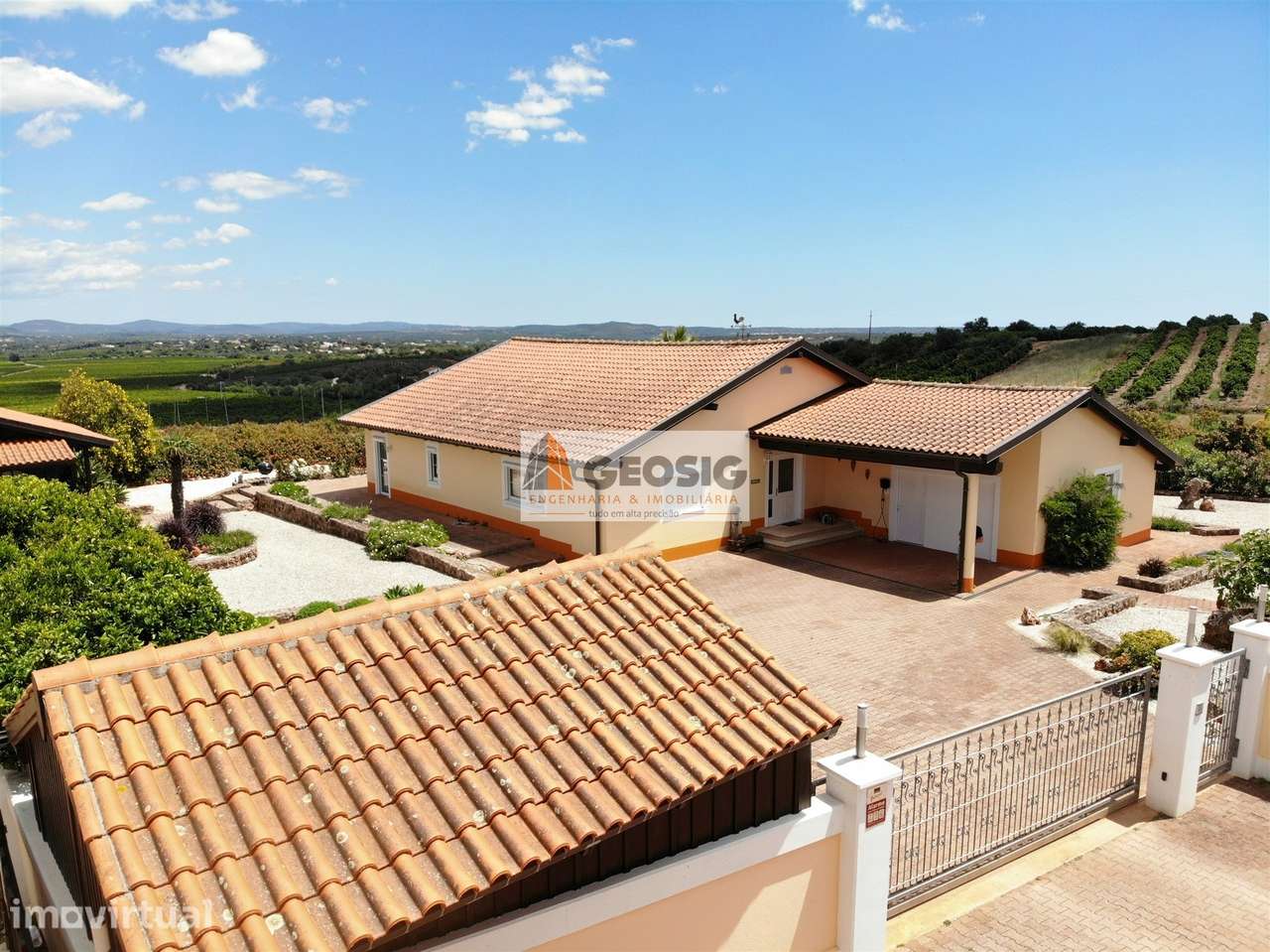 Moradia T2+1 Venda em São Bartolomeu de Messines,Silves - Grande imagem: 2/60