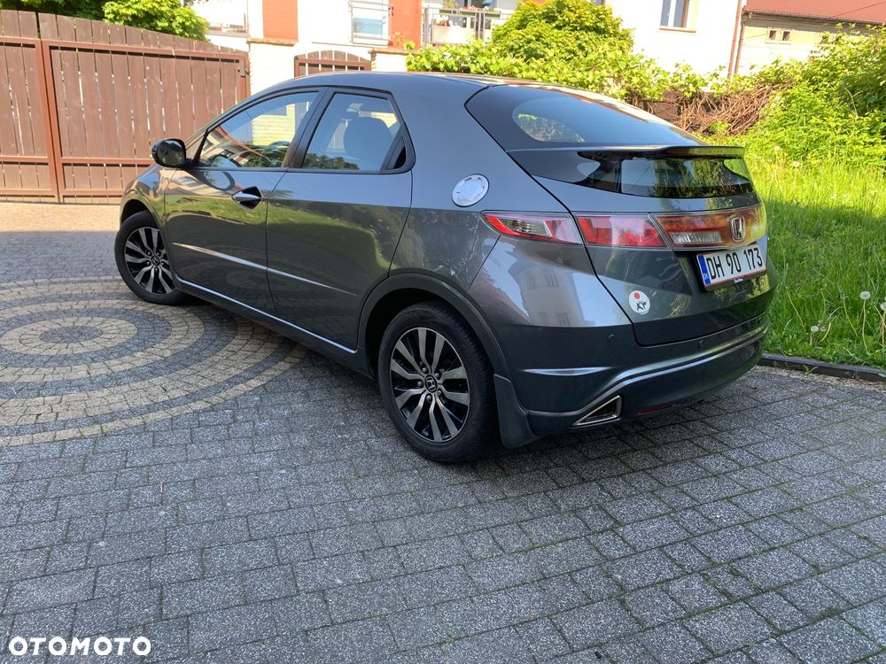 Honda Civic 1.8i-VTEC Sport - 5