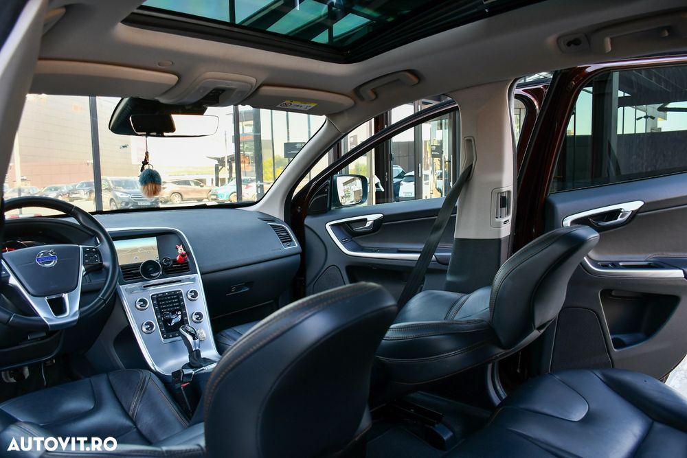Volvo XC 60 D4 Geartronic Summum - 14
