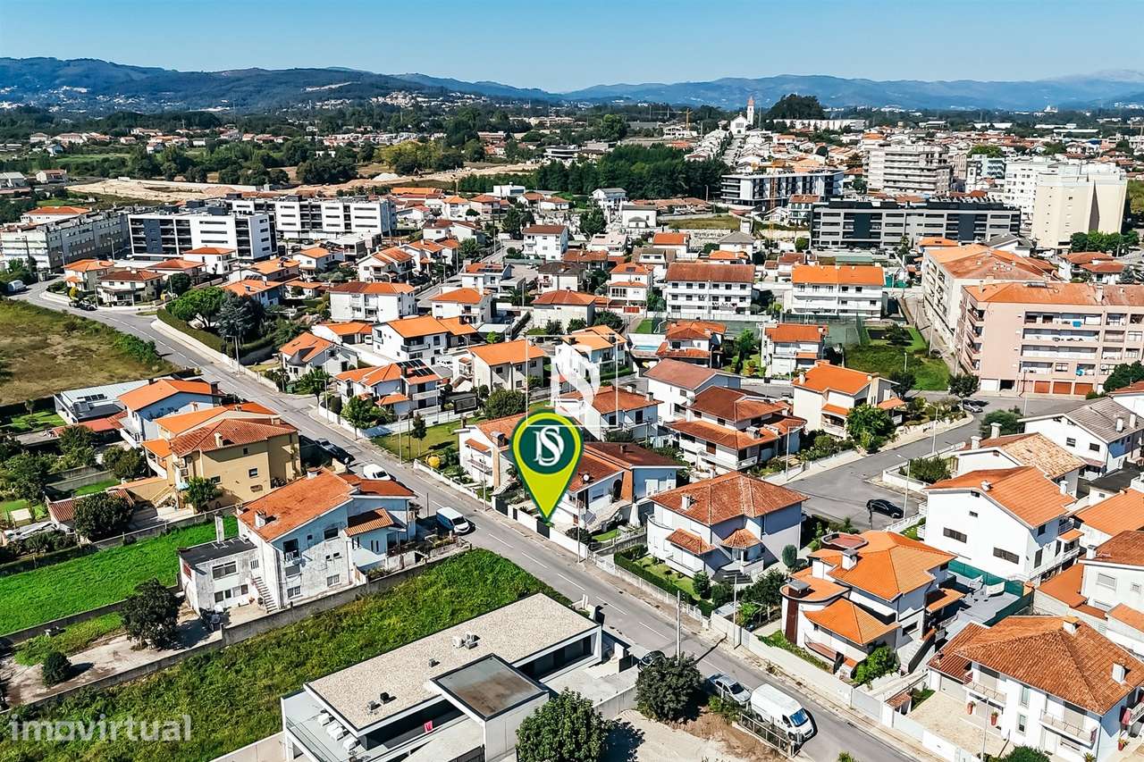 Andar Moradia T3 Arrendamento em Vila de Prado,Vila Verde - Grande imagem: 5/35