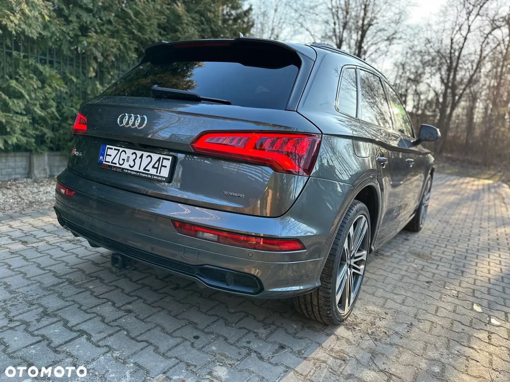 Audi SQ5 - 5