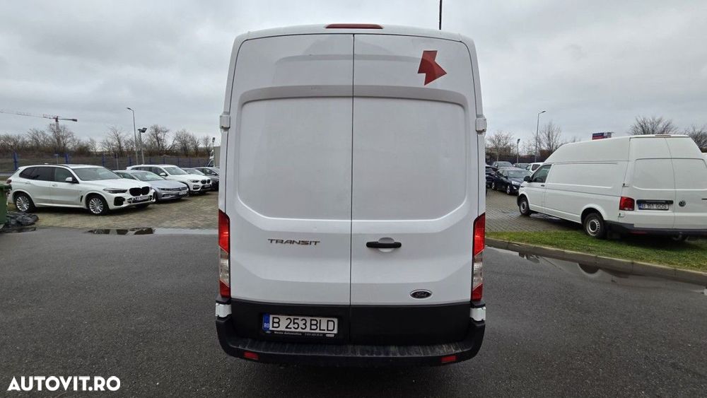 Ford Transit - 4