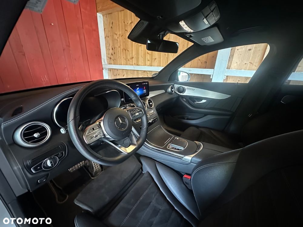 Mercedes-Benz GLC - 8