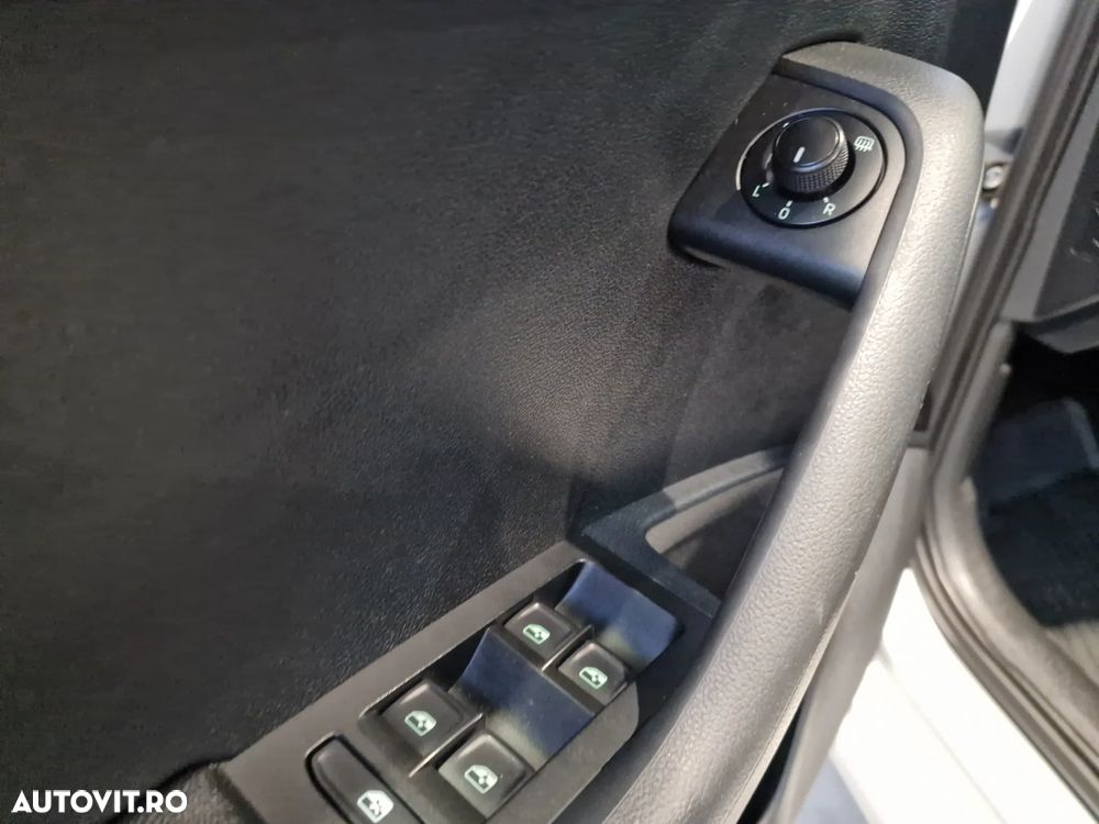 Skoda Octavia 1.6 TDI DSG Style - 26