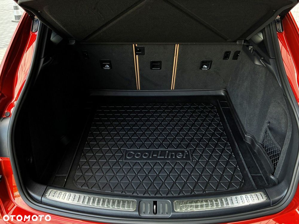 Porsche Macan - 35