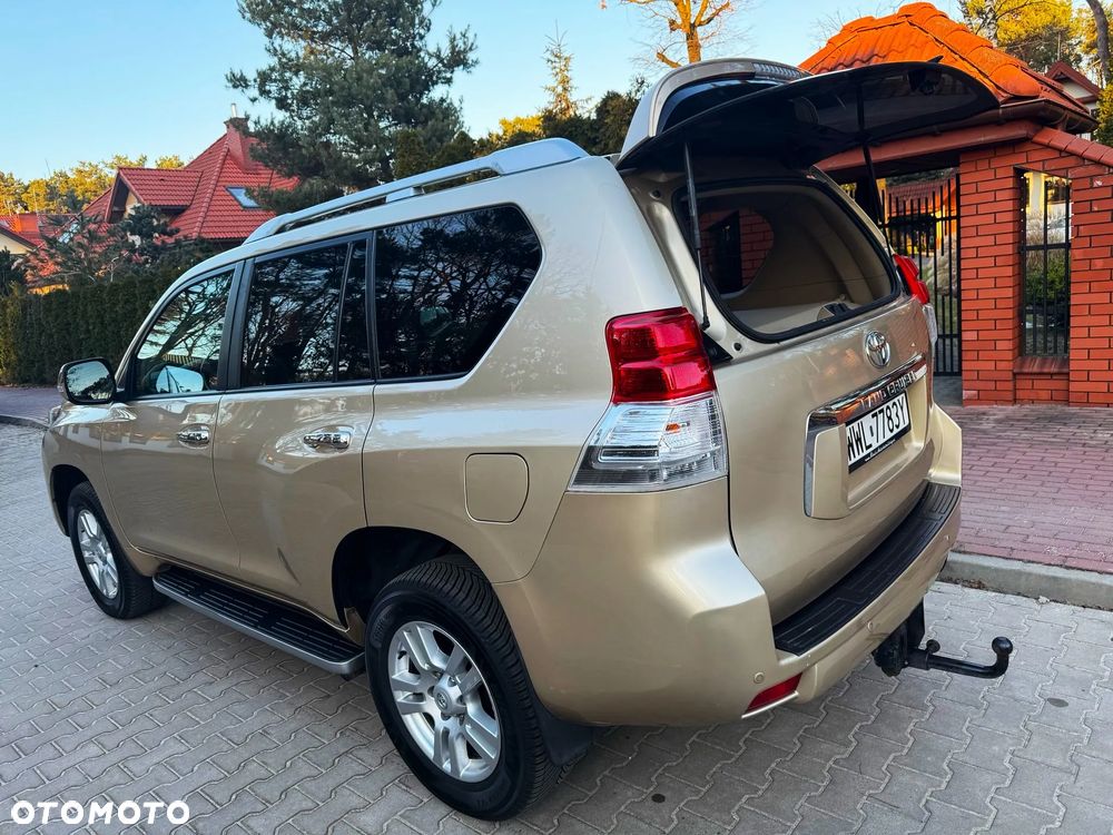 Toyota Land Cruiser 3.0 D-4D Automatik Executive - 16