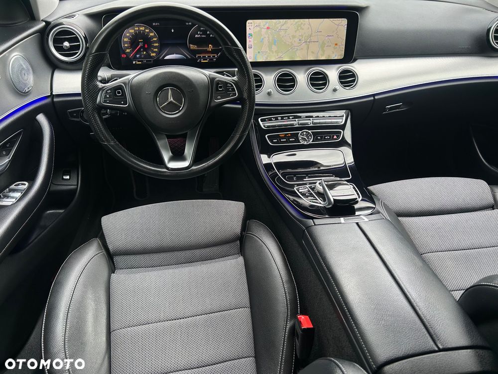 Mercedes-Benz Klasa E 200 9G-TRONIC Avantgarde - 5