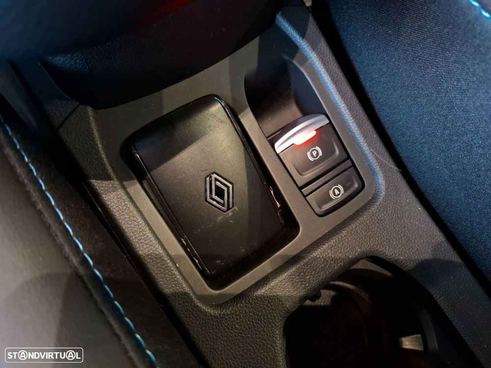 Renault Clio - 25