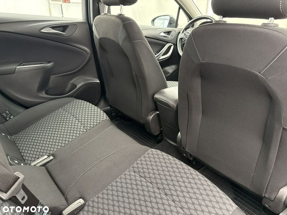 Opel Astra - 24