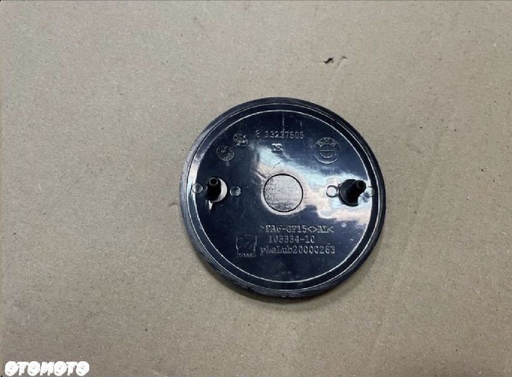 8132375 znaczek emblemat maski bmw 3 e90 e91 e87 e81 e60 e61 e63 - 2