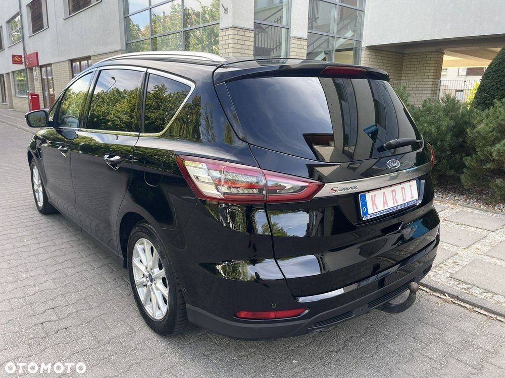 Ford S-Max - 9