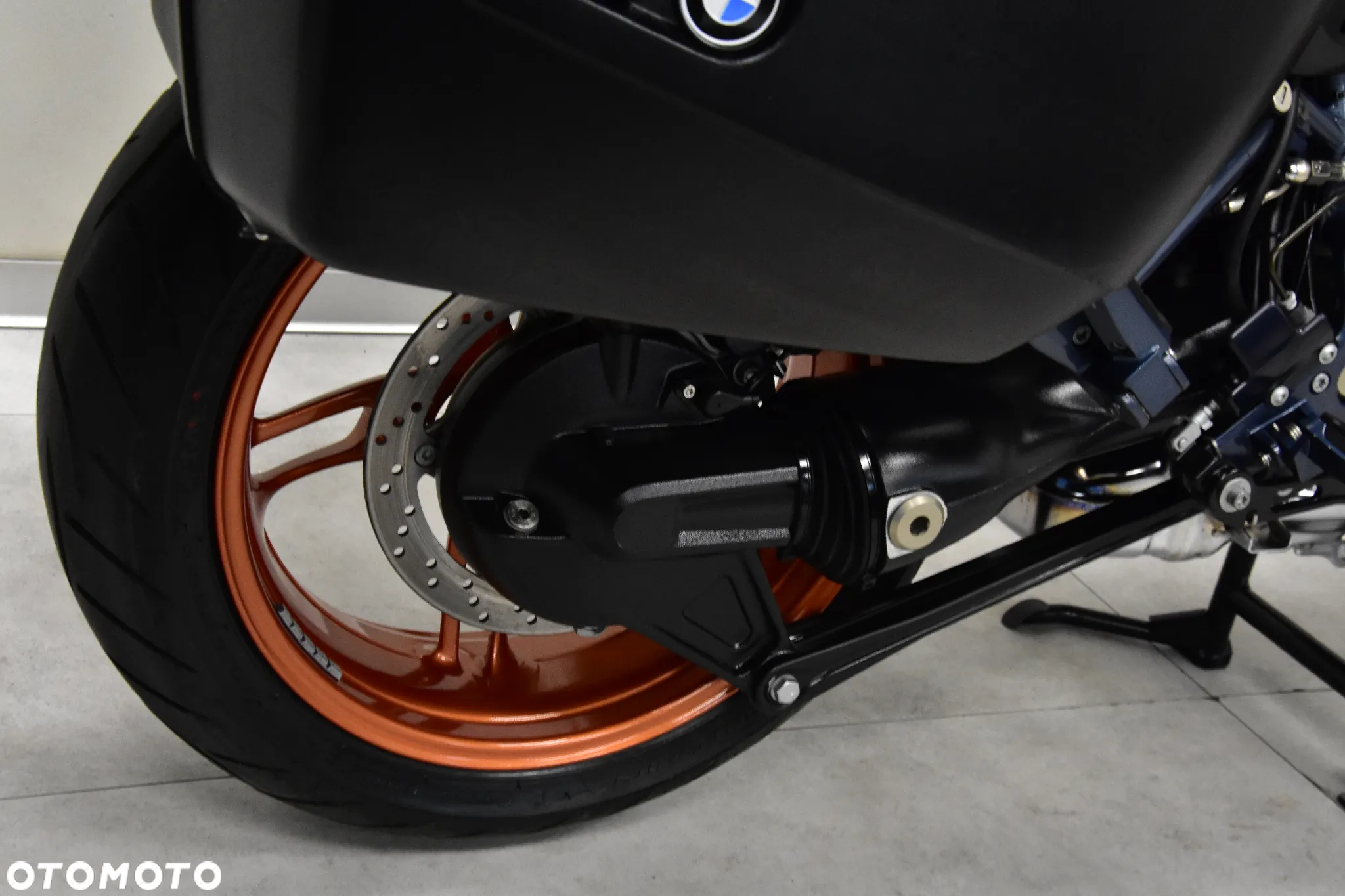 BMW R - 32