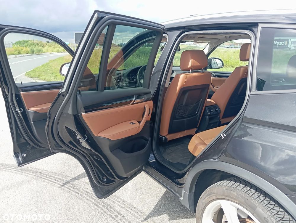 BMW X3 xDrive28i Sport-Aut xLine - 21