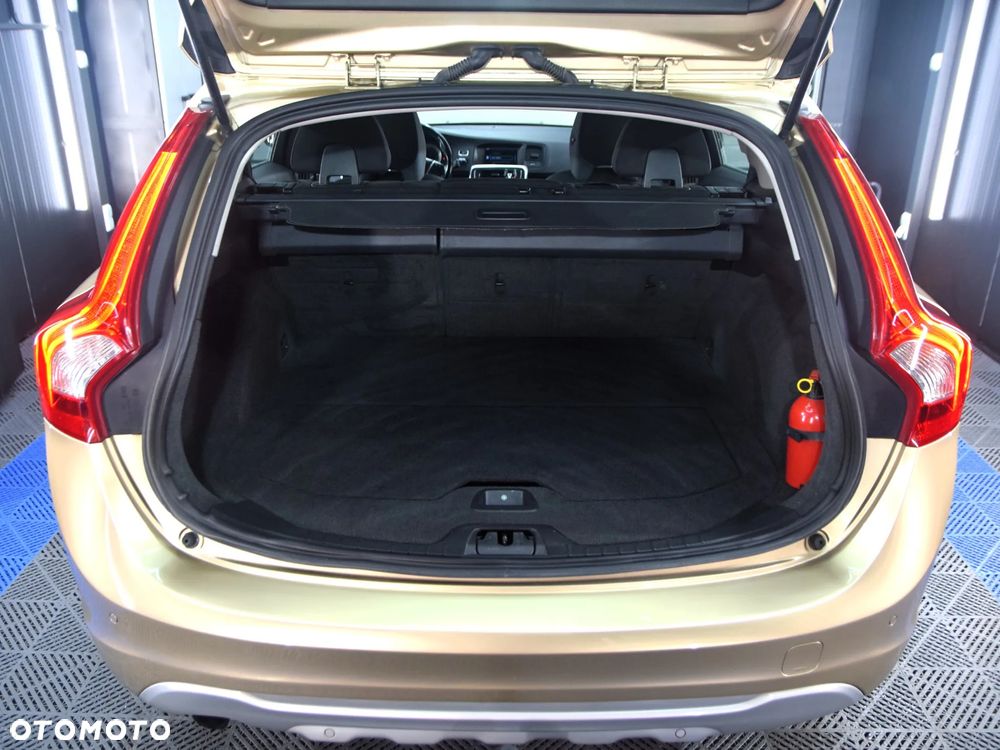 Volvo V60 D4 Geartronic - 8