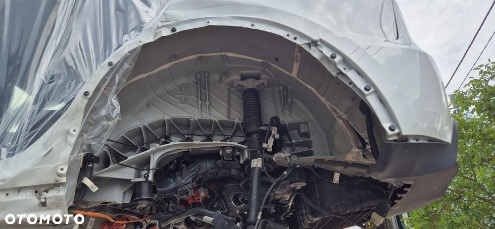 Tesla Model Y 62.5 Standard RWD - 22