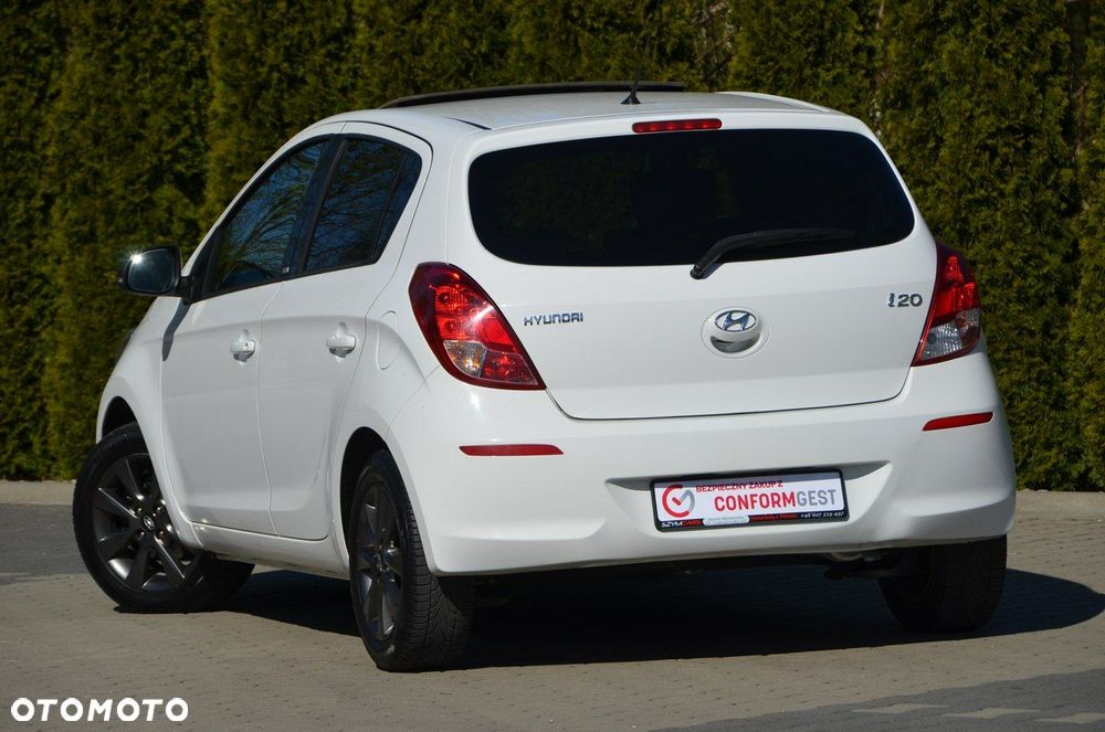 Hyundai i20 - 23