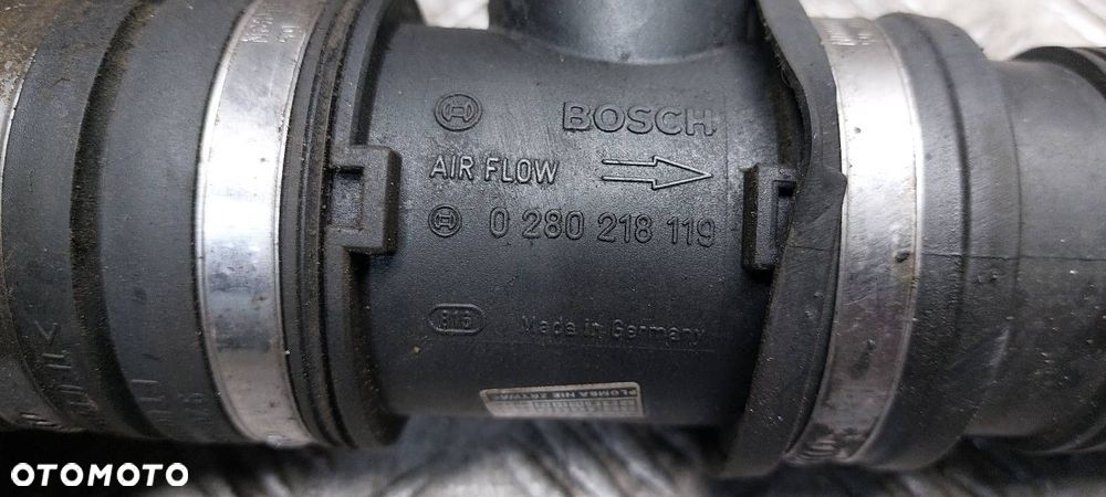 OBUDOWA FILTRA  PRZEPŁYWOMIERZ DOLOT OPEL AGILA A 0280218119 09204631 - 3