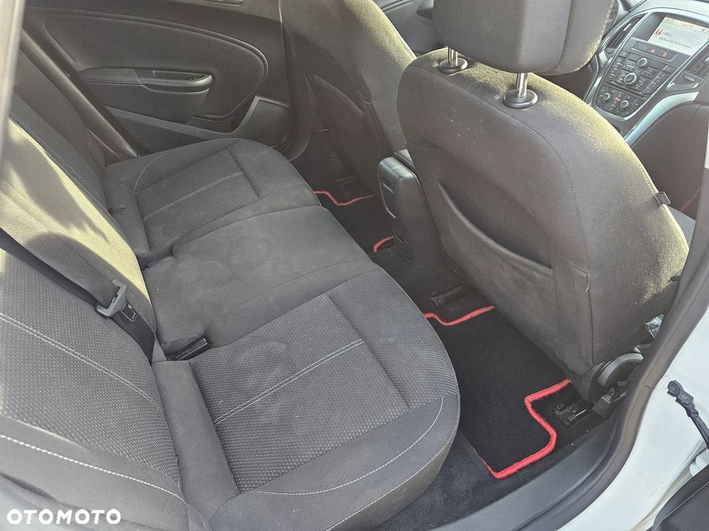 Opel Astra 1.7 CDTI DPF Active - 10