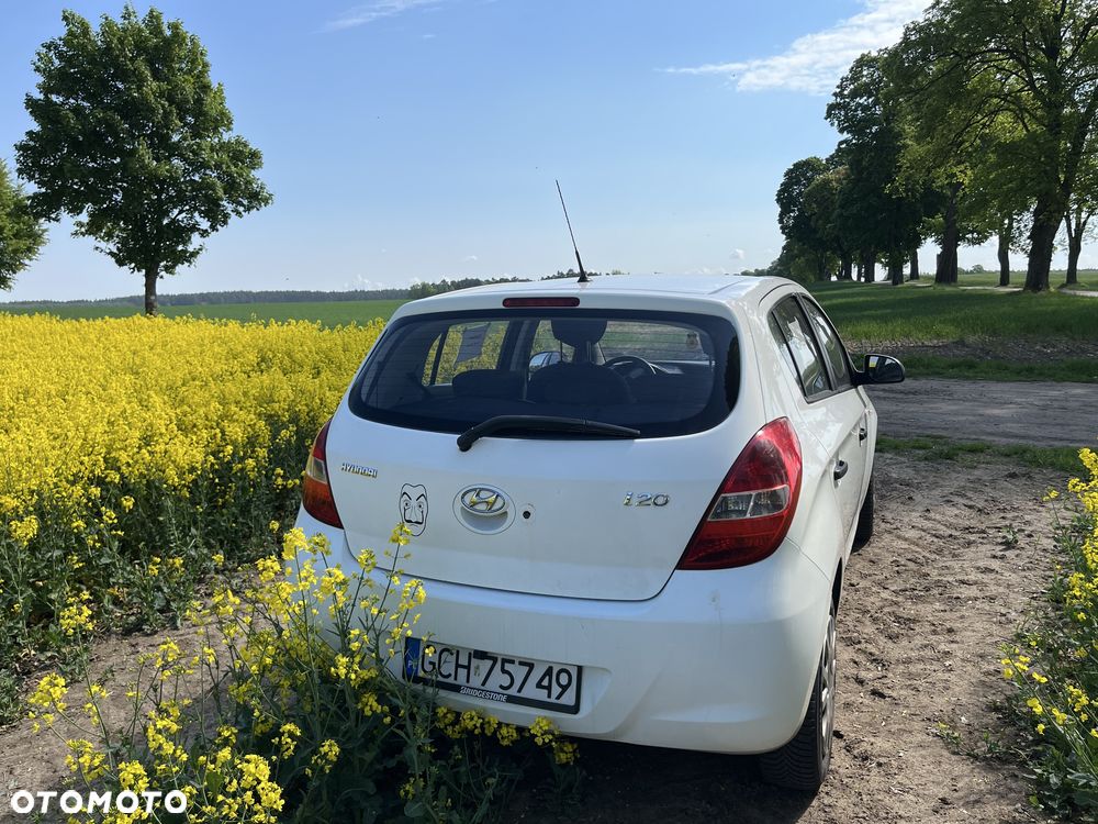 Hyundai ix20 - 3
